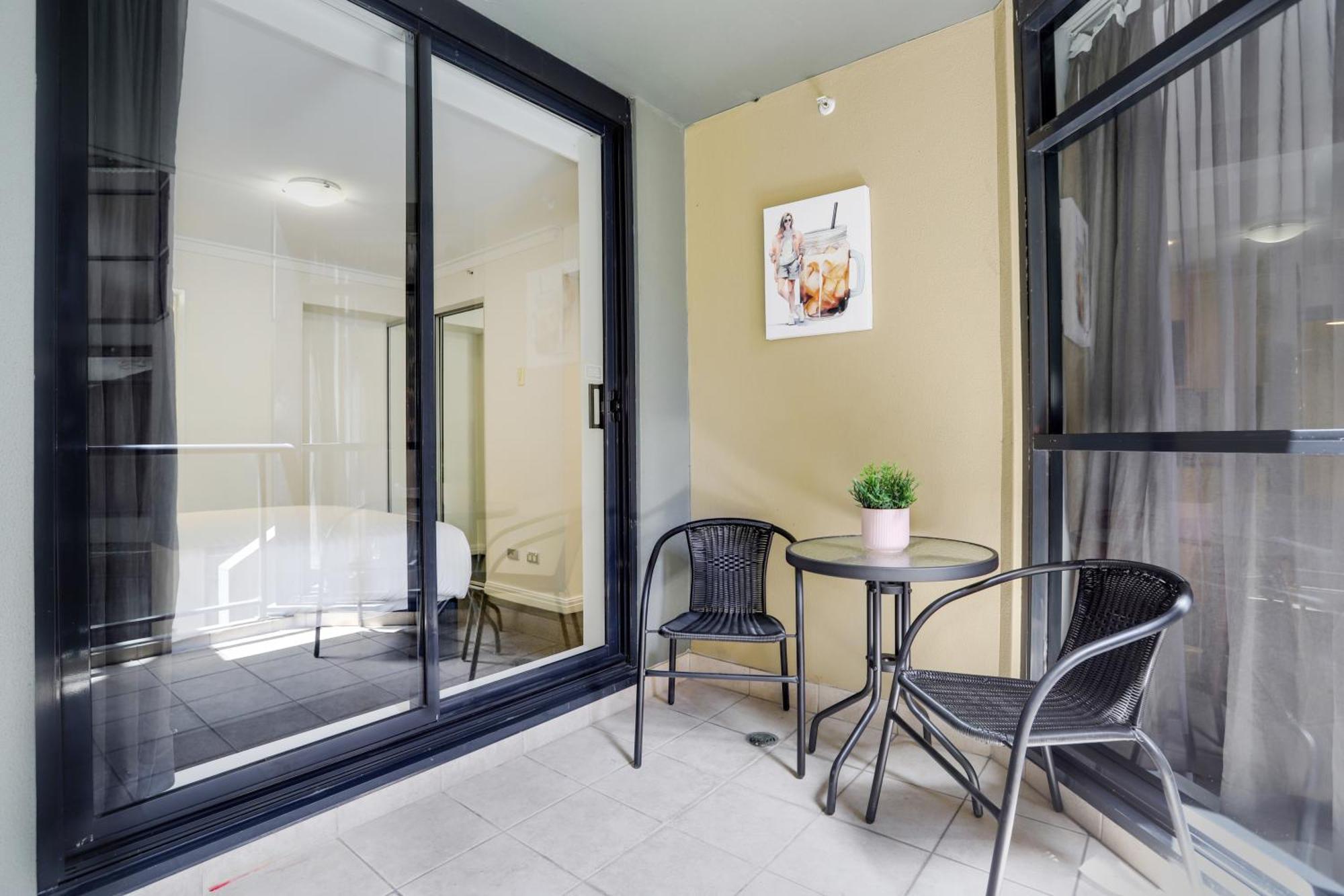 Apartment Luxliving Cbd 2 Beds Luxury Modern Sydney